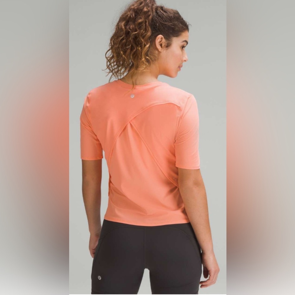 Lululemon running tshirt